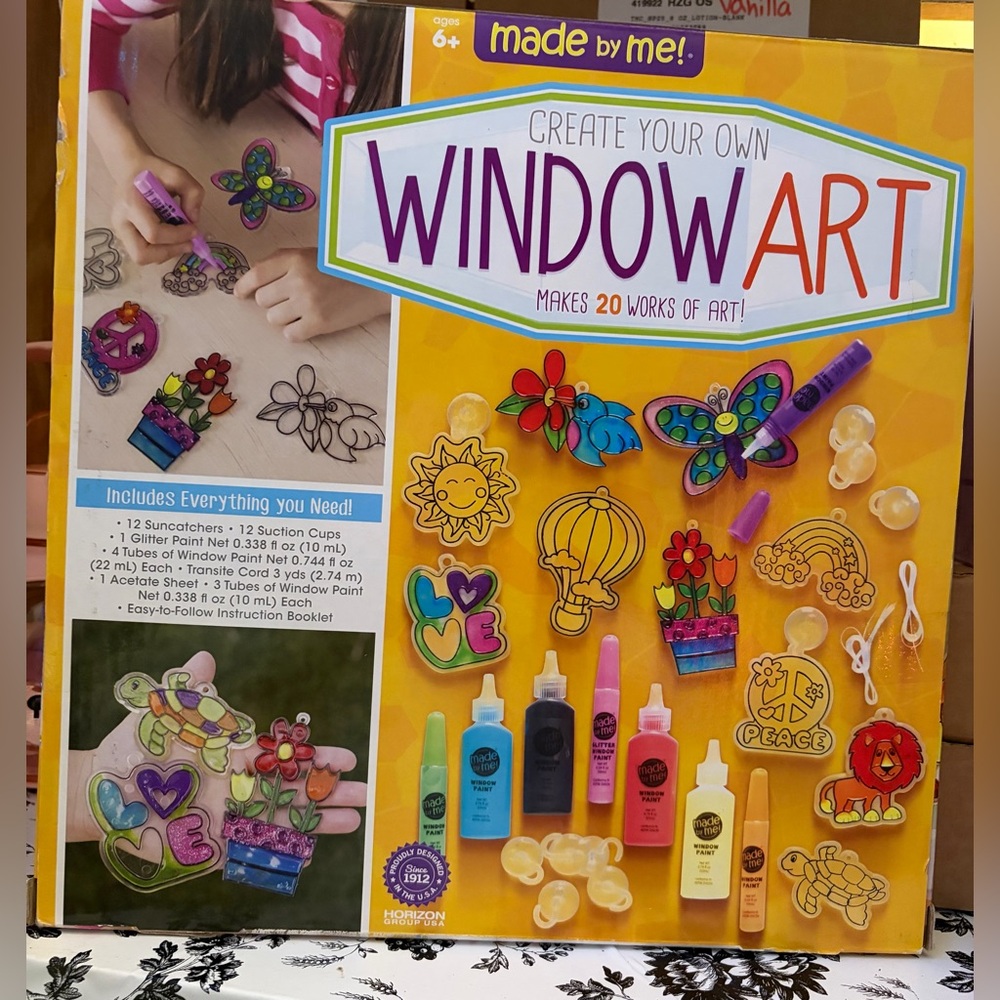Made by Me Window Art Kit